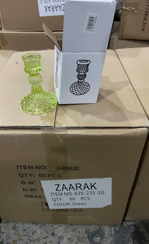 Подсвечник стеклянный розовый маленький
